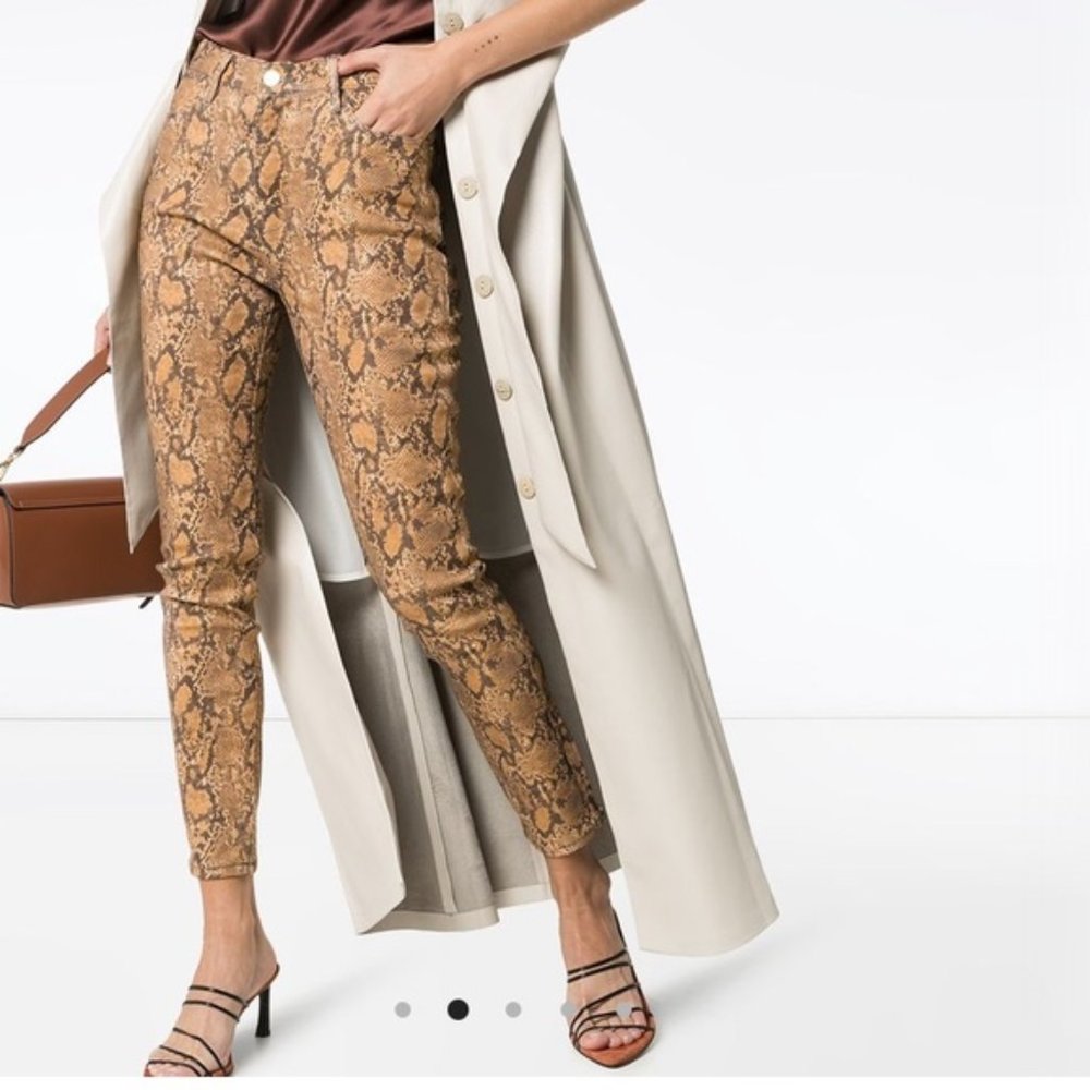 🎁 Frame Le High Skinny Snake Embossed Crop Coated Jeans
